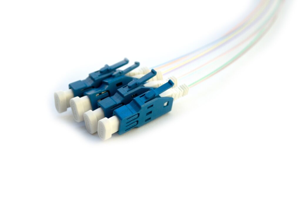 SN 900um 08-fiber direct split