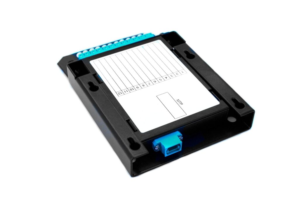 MTP module holder (FTTD)