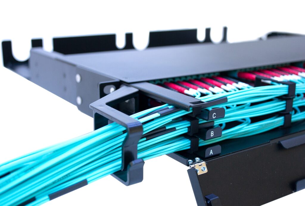 VERTEX 1U 19″ High-density panel, 12-module capacity