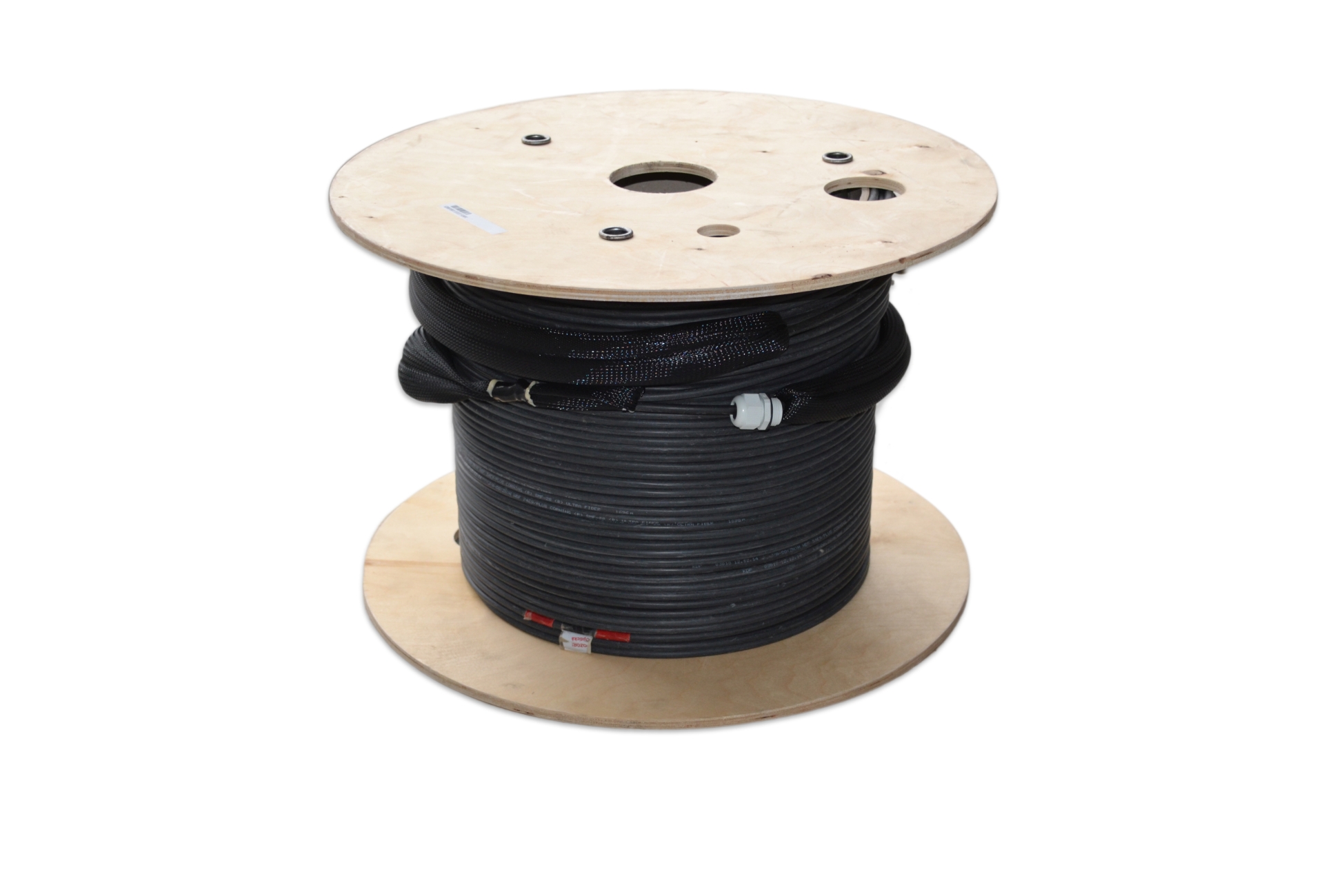 SBC-00-Dyneema-reinforced-backbone-cable